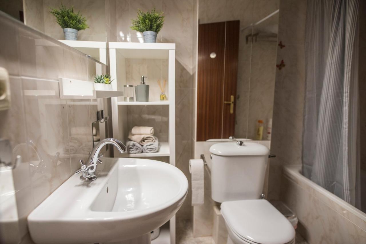 איאמונטה Apartamento Plaza De La Laguna By Dulce מראה חיצוני תמונה